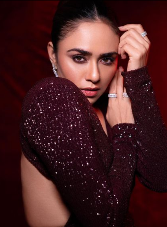 अमृता खानविलकर