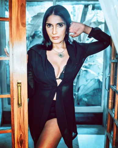 अनु अग्रवाल 